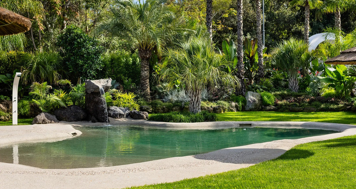 Macchia mediterranea in giardino — composizione realizzata con piante del Vivaio Aumenta
